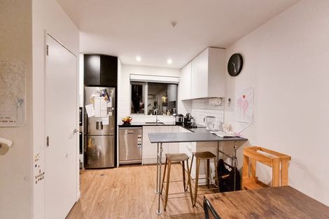 Photo of property in 16/31u Princess Terrace, Newtown, Wellington, 6021