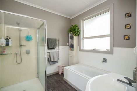 Photo of property in 89 Half Mile Road, Tuatapere, 9620