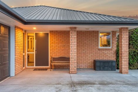 Photo of property in 5 Purakanui Place, Northwood, Christchurch, 8051