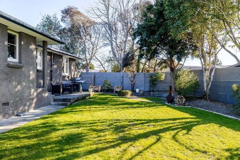 Photo of property in 8 Stoke Place, Awapuni, Palmerston North, 4412