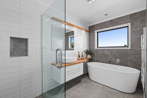 Photo of property in 662 Aorangi Road, Maraekakaho, Hastings, 4171