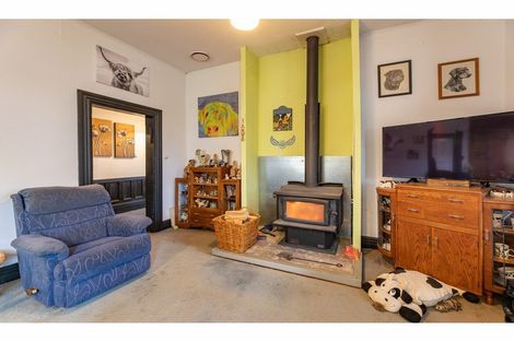 Photo of property in 77 Mathesons Road, Phillipstown, Christchurch, 8011