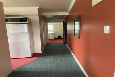 Photo of property in 38 Marine Parade, Macandrew Bay, Dunedin, 9014