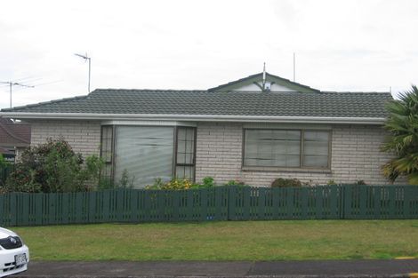 Photo of property in 3/4 Duke Street, Papakura, 2110