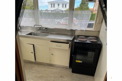 Photo of property in 6-6a Timaru Road, Waimate, 7924