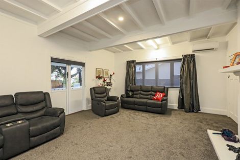 Photo of property in 205 Tomoana Road, Saint Leonards, Hastings, 4120