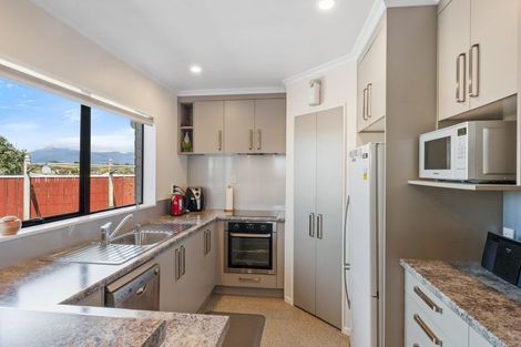 Photo of property in 153 Tukapa Street, Westown, New Plymouth, 4310