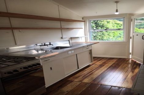 Photo of property in 32 Mckinley Crescent, Brooklyn, Wellington, 6021