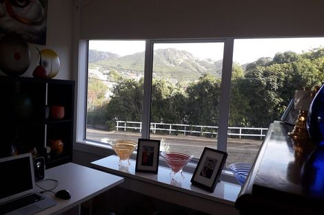 Photo of property in 9 Swansea Street, Khandallah, Wellington, 6035