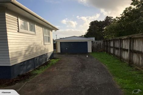 Photo of property in 496 Don Buck Road, Massey, Auckland, 0614