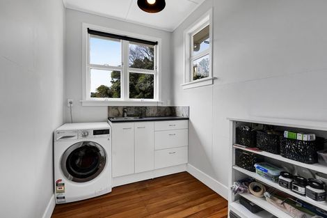 Photo of property in 223 Powderham Street, New Plymouth, 4310