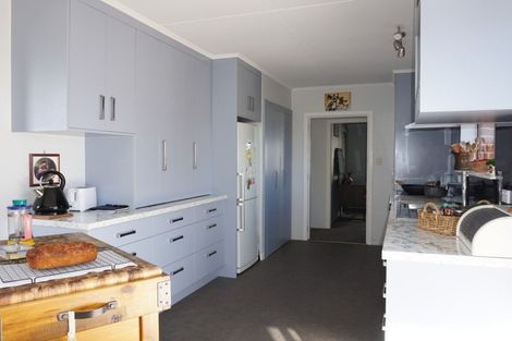 Photo of property in 24 Liverpool Street, Levin, 5510