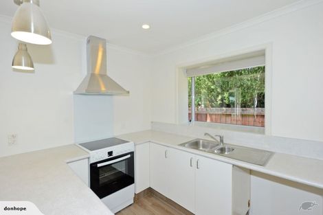 Photo of property in 8 Bellina Place, Broomfield, Christchurch, 8042