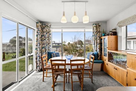 Photo of property in 32 Hyla Road, Haumoana, 4102