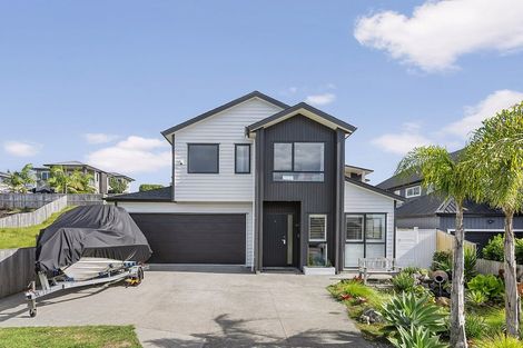 Photo of property in 27 Thistle Close, Beachlands, Auckland, 2018