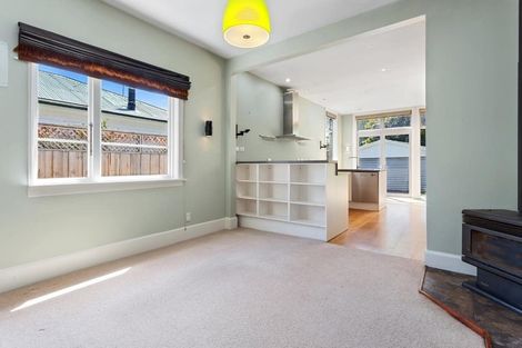 Photo of property in 145 Holly Road, St Albans, Christchurch, 8014