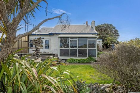Photo of property in 3 Wharf Street, Castlecliff, Whanganui, 4501