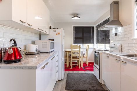 Photo of property in 28 Victor Street, Dannevirke, 4930
