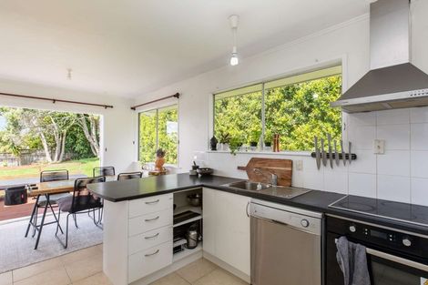 Photo of property in 1/16 Stanley Road, Glenfield, Auckland, 0629