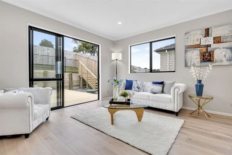 Photo of property in 5 Elevation Street, Flat Bush, Auckland, 2019
