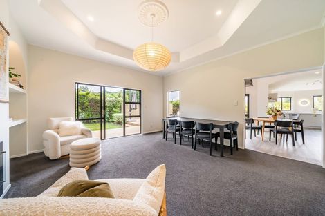 Photo of property in 77 Joseph Banks Drive, Whitby, Porirua, 5024