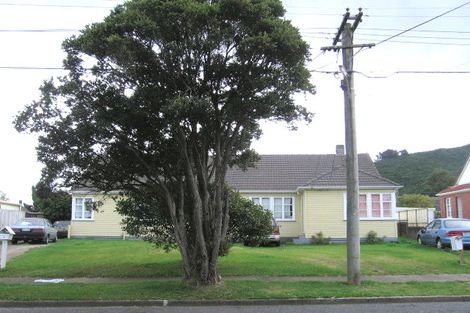 Photo of property in 1 Norris Grove, Taita, Lower Hutt, 5011