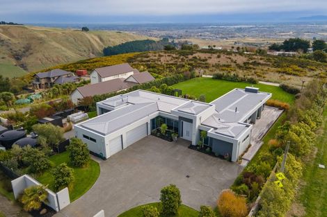 Photo of property in 2 Aglaia Place, Cracroft, Christchurch, 8022