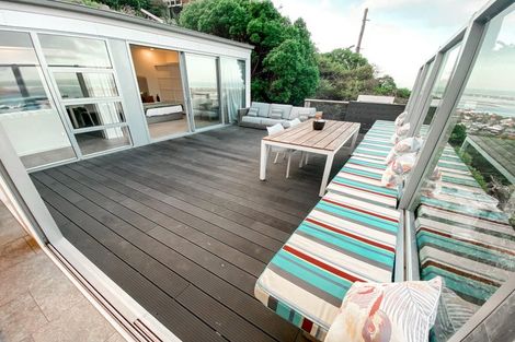 Photo of property in 22a Glendevere Terrace, Redcliffs, Christchurch, 8081