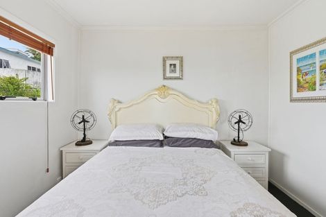 Photo of property in 45 Seaview Road, Cable Bay, 0420