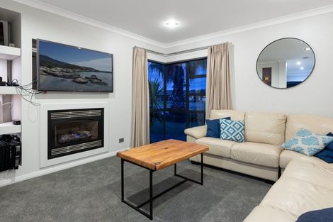 Photo of property in 618 Gloucester Road, Papamoa Beach, Papamoa, 3118