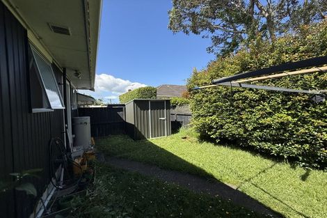 Photo of property in 3/44 Rua Road, Glen Eden, Auckland, 0602