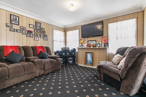 Photo of property in 6 Garrett Place, Otara, Auckland, 2023