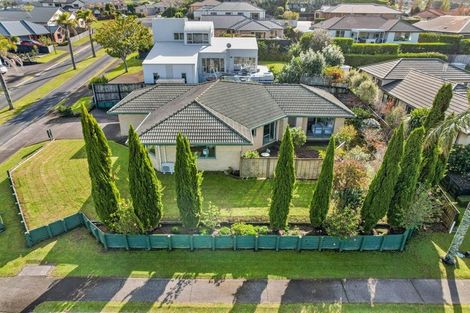 Photo of property in 24 Tauranga Place, Orewa, 0931