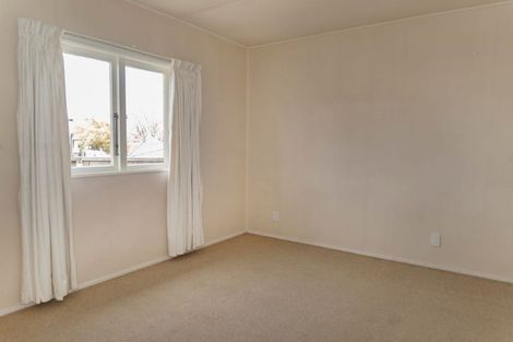 Photo of property in 11 Maclaurin Street, Dannevirke, 4930
