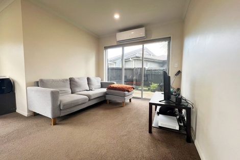 Photo of property in 215u7 Massey Street, Frankton, Hamilton, 3204