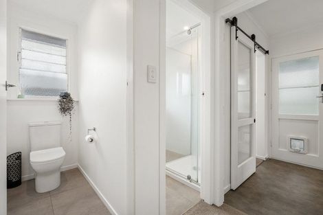 Photo of property in 15 Landview Road, Parkvale, Tauranga, 3112