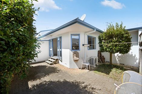 Photo of property in 120u2 Macfarlane Street, Hamilton East, Hamilton, 3216