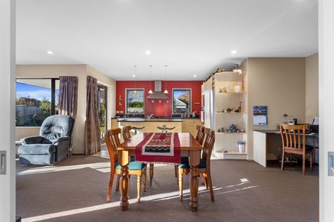 Photo of property in 62 Oakwood Drive, Rangiora, 7400