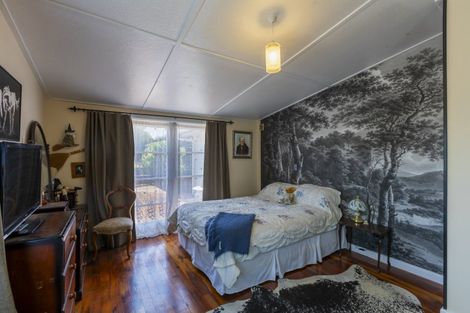 Photo of property in 11 Smith Street, Waipukurau, 4200