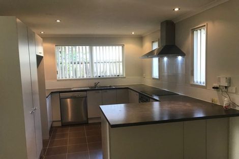 Photo of property in 28a Rosier Road, Glen Eden, Auckland, 0602