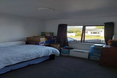 Photo of property in 46 Linwood Drive, Paraparaumu, 5032