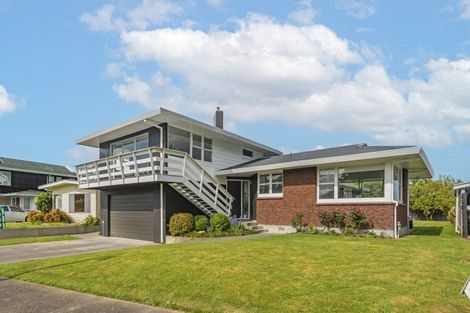 Photo of property in 6 Anaru Place, Awapuni, Palmerston North, 4412