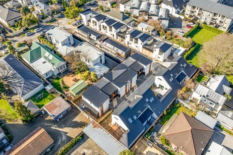 Photo of property in 2/130 Holly Road, St Albans, Christchurch, 8014