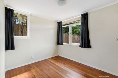 Photo of property in 44 Pinehaven Road, Pinehaven, Upper Hutt, 5019
