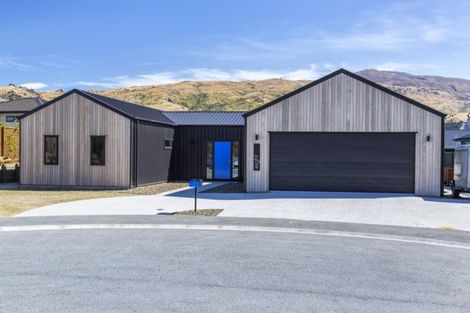 Photo of property in 8 Hortons Way, Cromwell, 9310