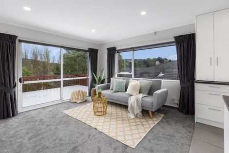 Photo of property in 44 Sailmaker Close, Whitby, Porirua, 5024