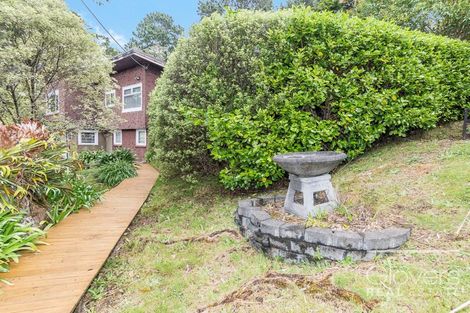 Photo of property in 52 Kaurilands Road, Titirangi, Auckland, 0604