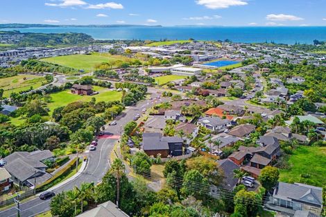 Photo of property in 155 Glenvar Road, Long Bay, Auckland, 0630