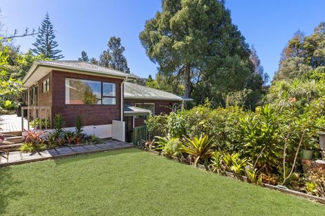 Photo of property in 1/27 Flavia Close, Torbay, Auckland, 0630