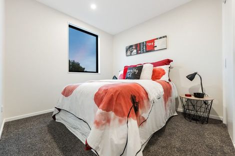 Photo of property in 4202e Great North Road, Glendene, Auckland, 0602